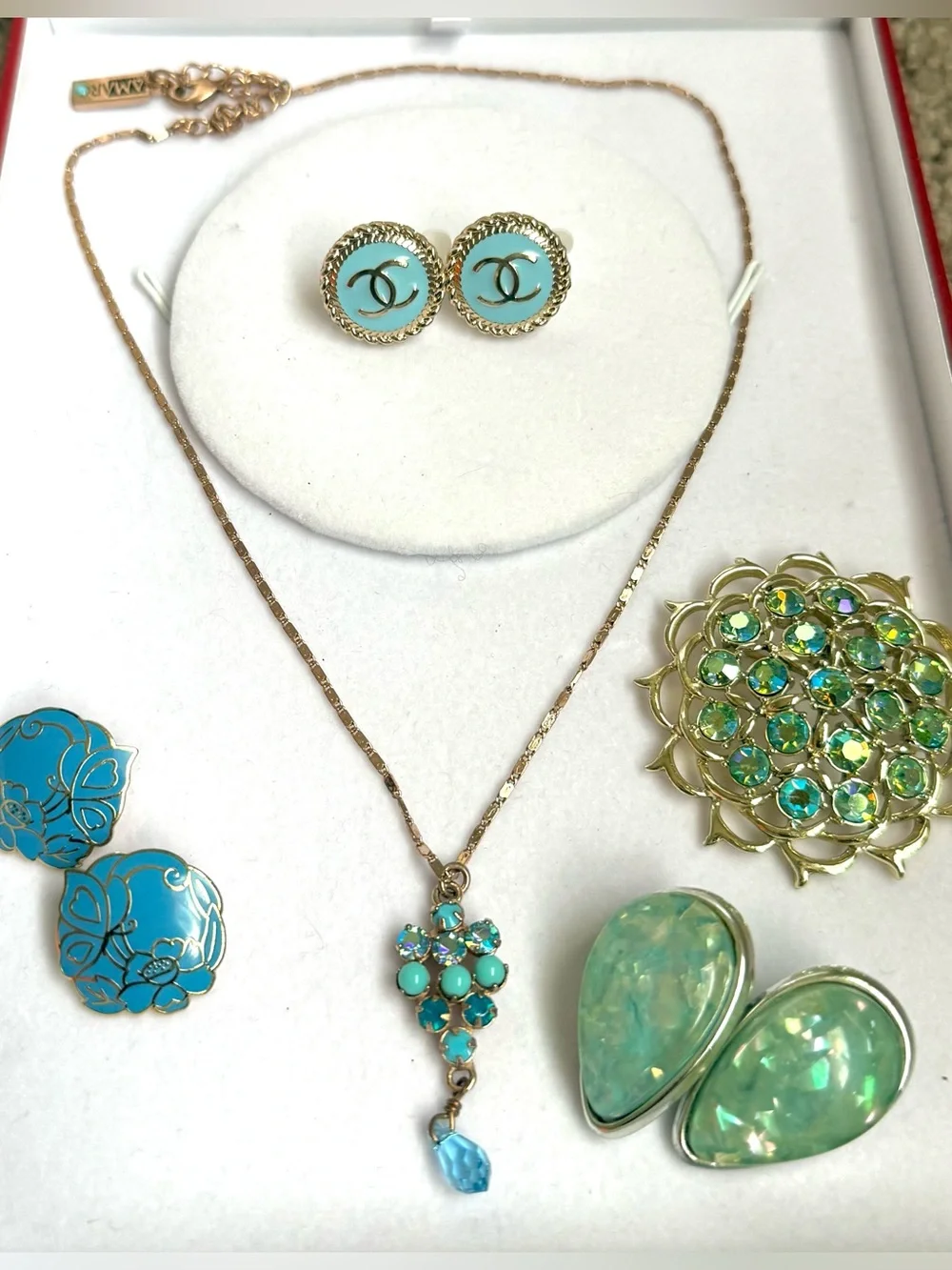STUNNING TURQUOISE, AQUA & GOLD 5-PIECE DESIGNER + VINTAGE JEWELRY LOT